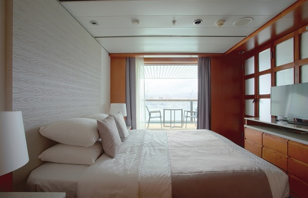 Marella Cruises Marella Explorer 2 Executive Suite ©Tom Parker 1.jpg